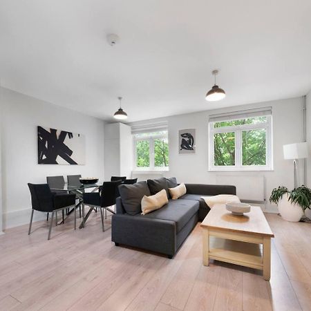 2 Bed Apartment- Finsbury Park Station B Londen Buitenkant foto